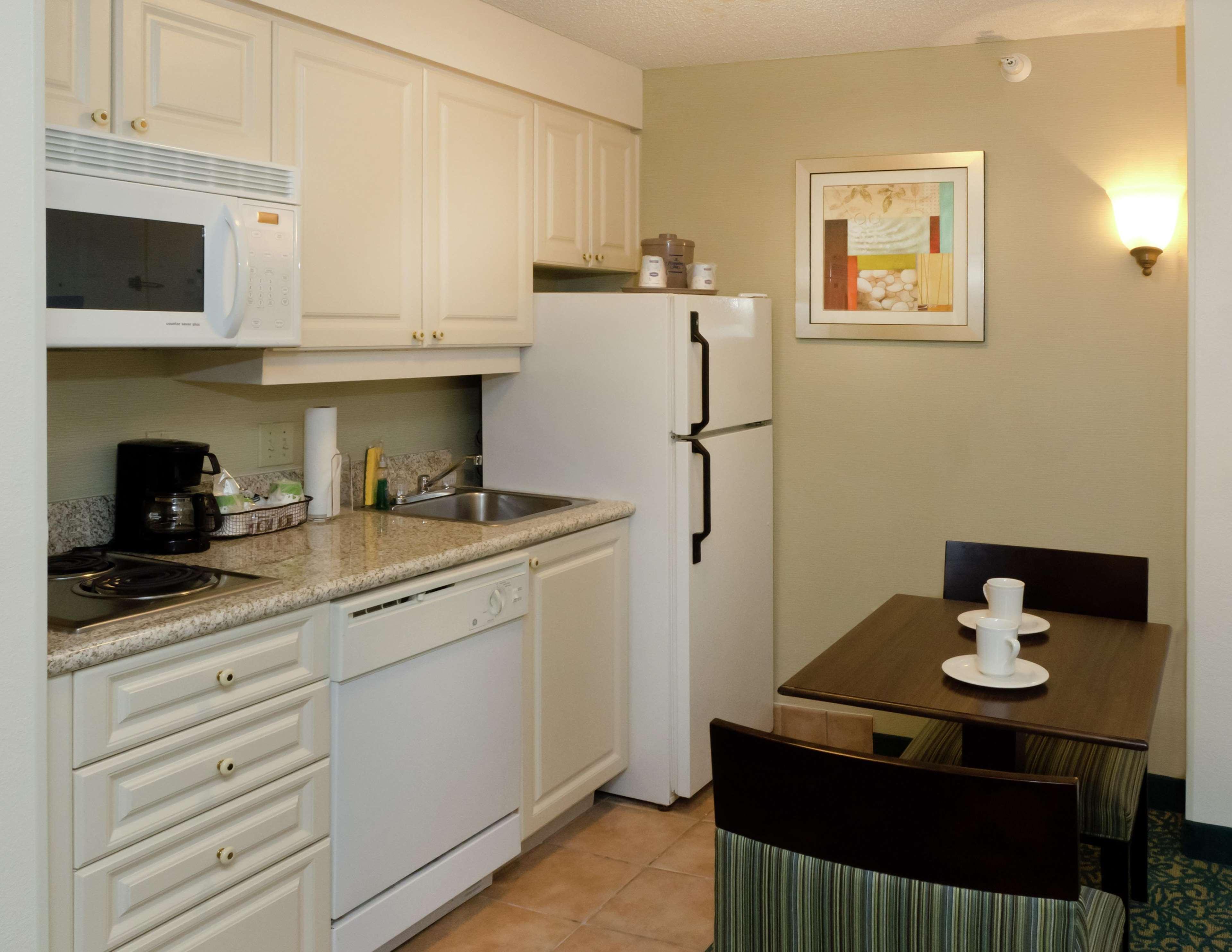 Hampton Inn & Suites Miami-Doral Dolphin Mall Phòng bức ảnh