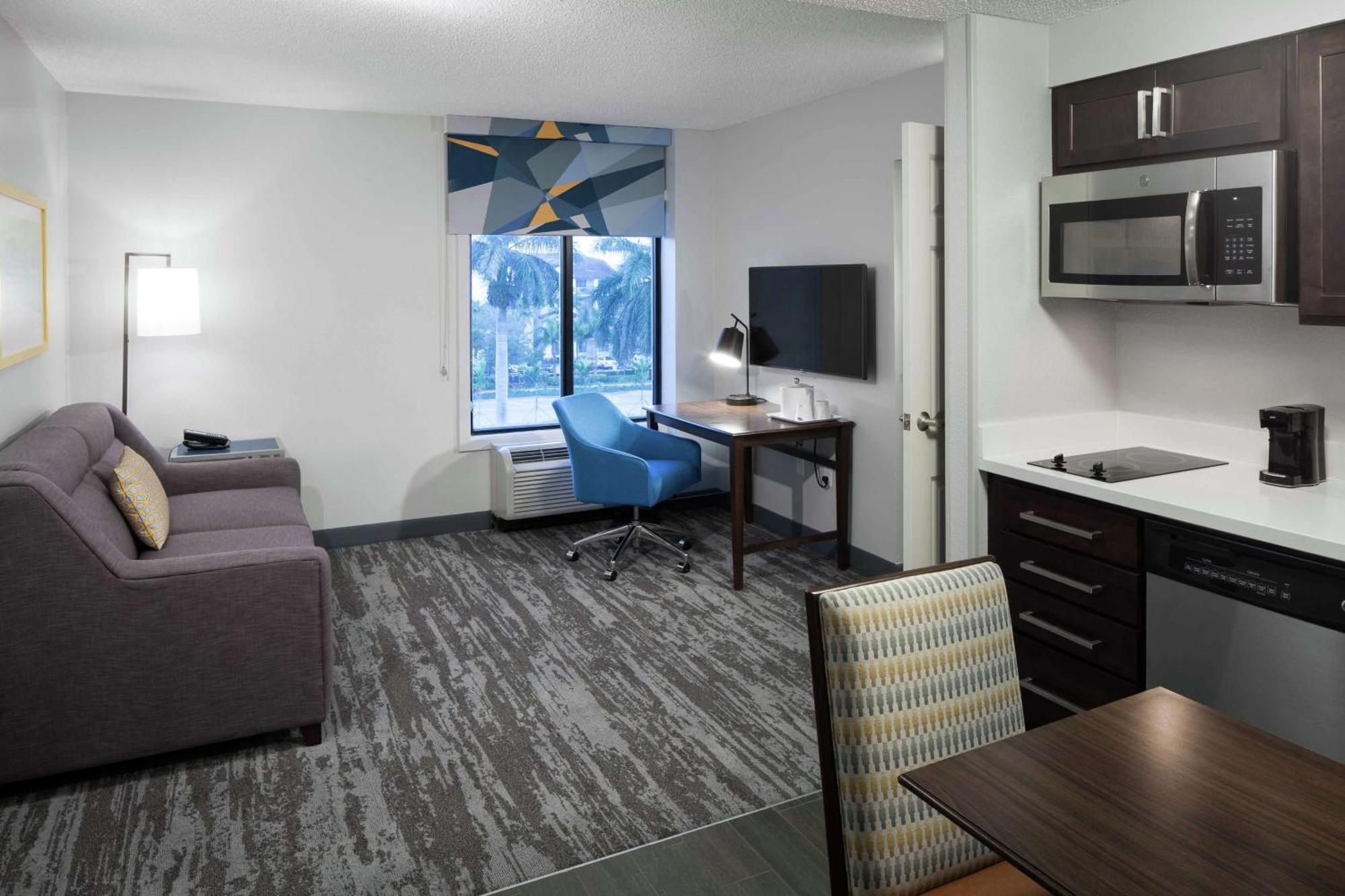 Hampton Inn & Suites Miami-Doral Dolphin Mall Ngoại thất bức ảnh